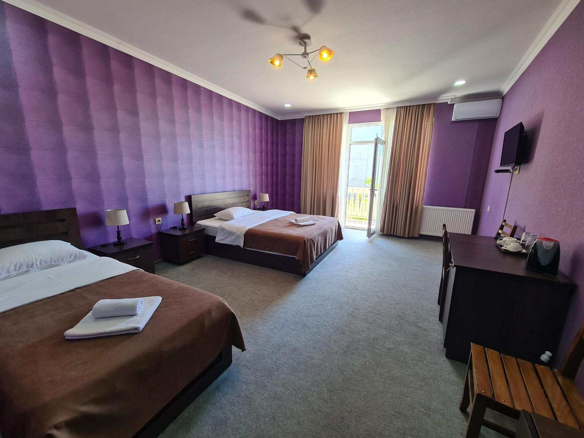Hotel Georgian House à Koutaïssi Extérieur photo